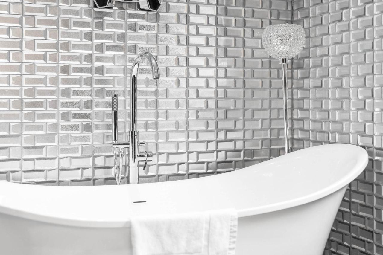 ברמינגהאם Luxury City Centre Apartment - Parking - Smart Tv - Wifi - Intercom מראה חיצוני תמונה